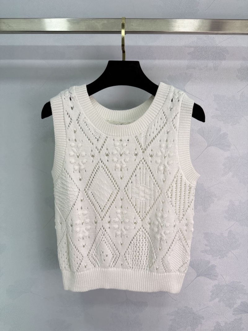 chr1st1an D10r sweaters